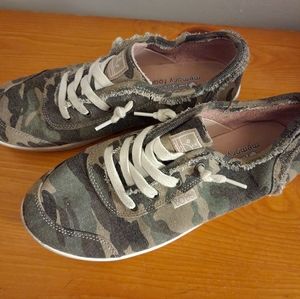 Bob b cute by skechers camo